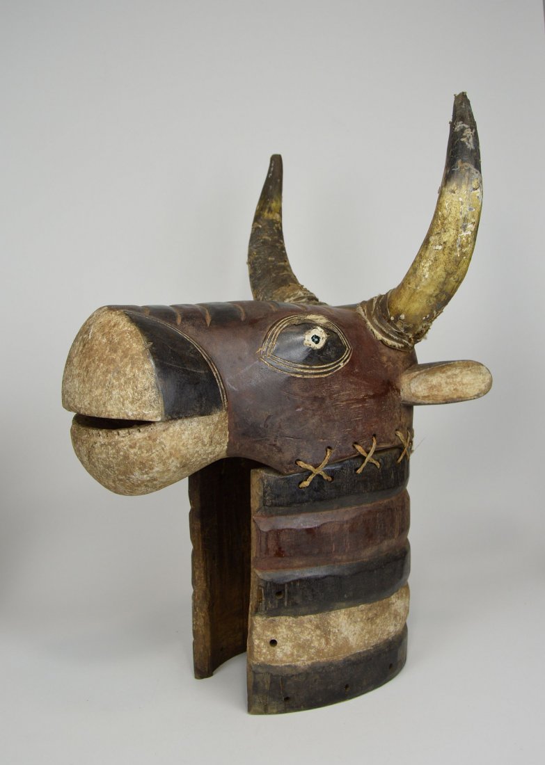 Huge Bidjogo Bush Cow Helmet mask, African Art (1 of 6)