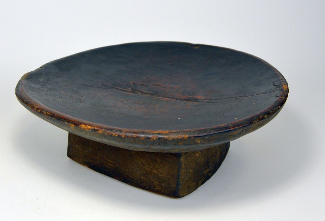 Old wooden stool from the Lobi (1 of 6)