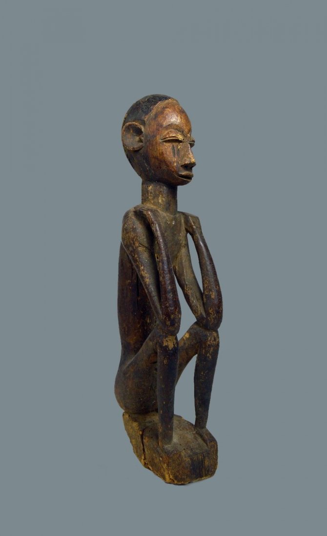 An Elegant Old Holo Female African Sculpture (1 of 10)