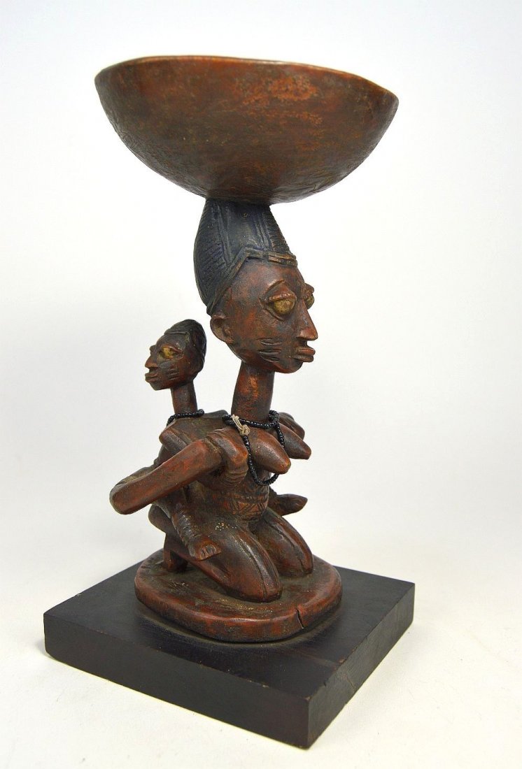 A Rare Yoruba Ifa Divination Bowl / sculpture ~ African (1 of 8)