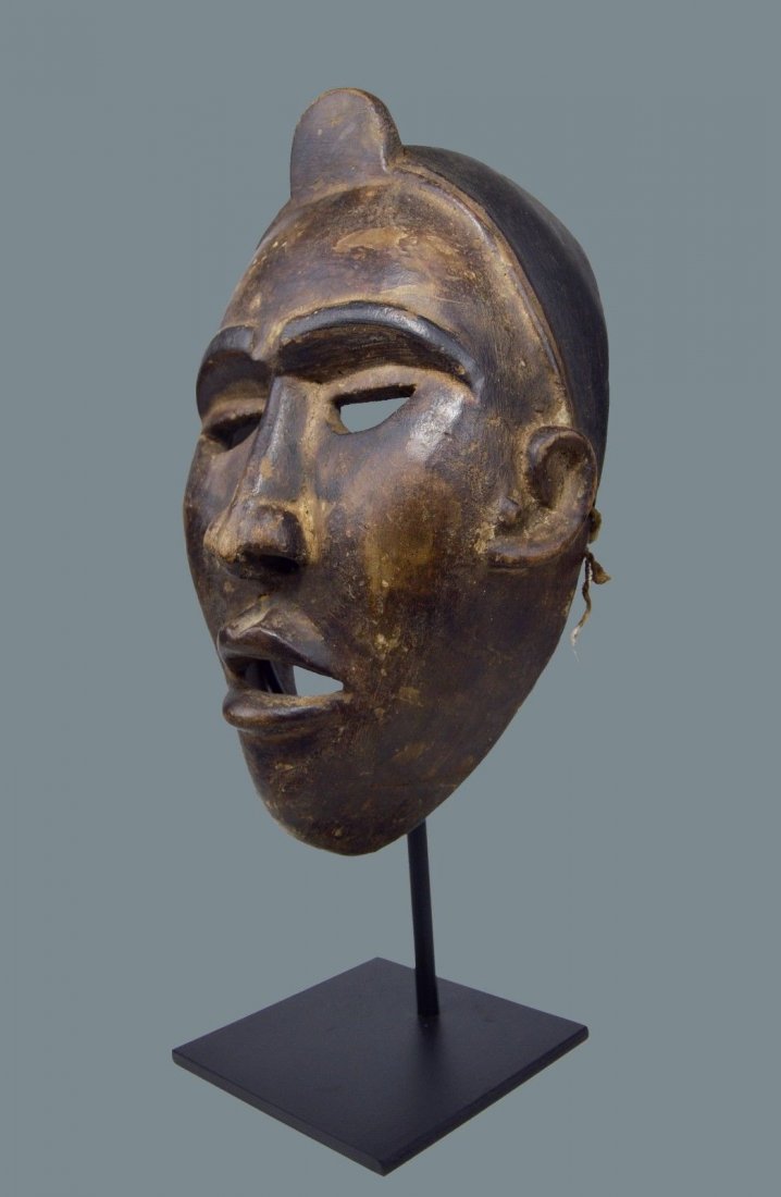 Vintage to Antique Yombe Nganga Diviner's Mask (1 of 9)