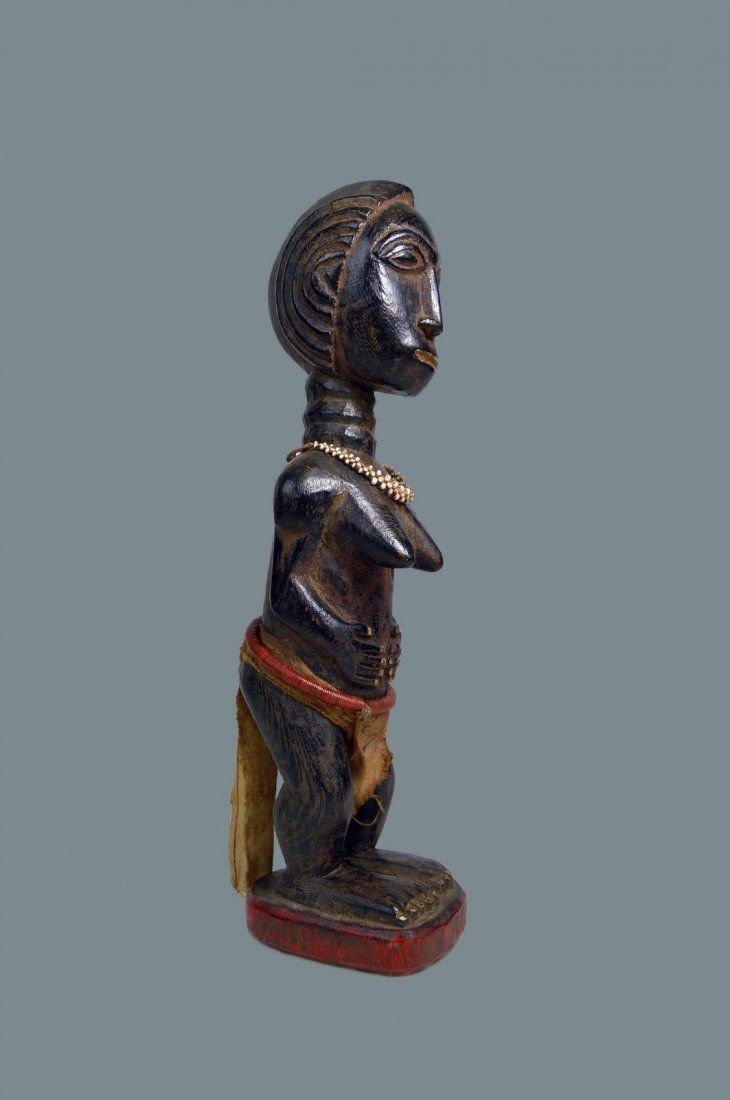 Beautiful Baule Female Colon style sculpture, (1 of 6)