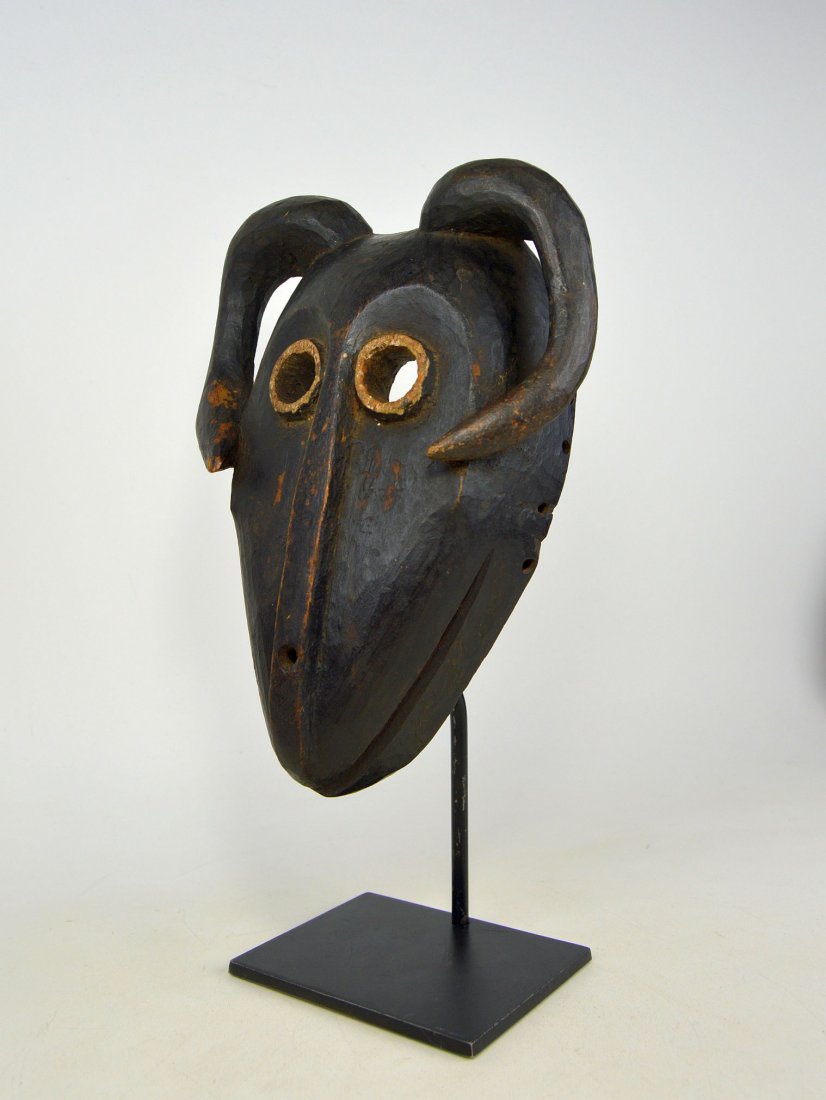 Old Zoomorphic Pende African mask, African Art (1 of 8)