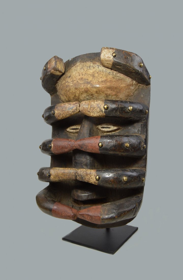 DAN BETE SPIDER MASK (1 of 9)