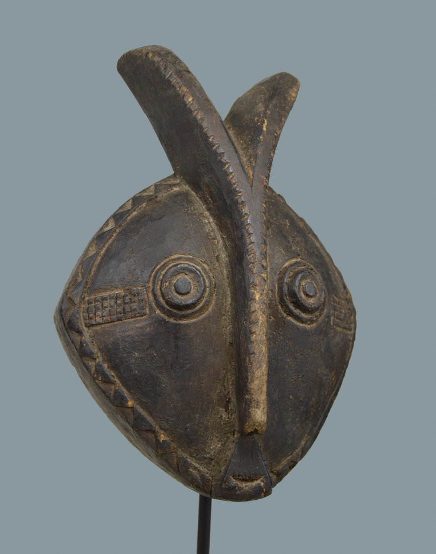 OGONI GOAT MASK (1 of 5)