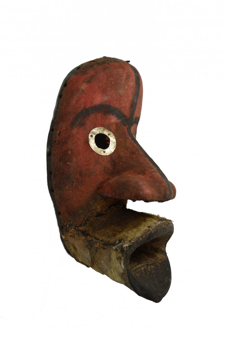 OLD DAN PORO SOCIETY MASK WITH RED TEXTILE, AFRICAN ART (1 of 7)