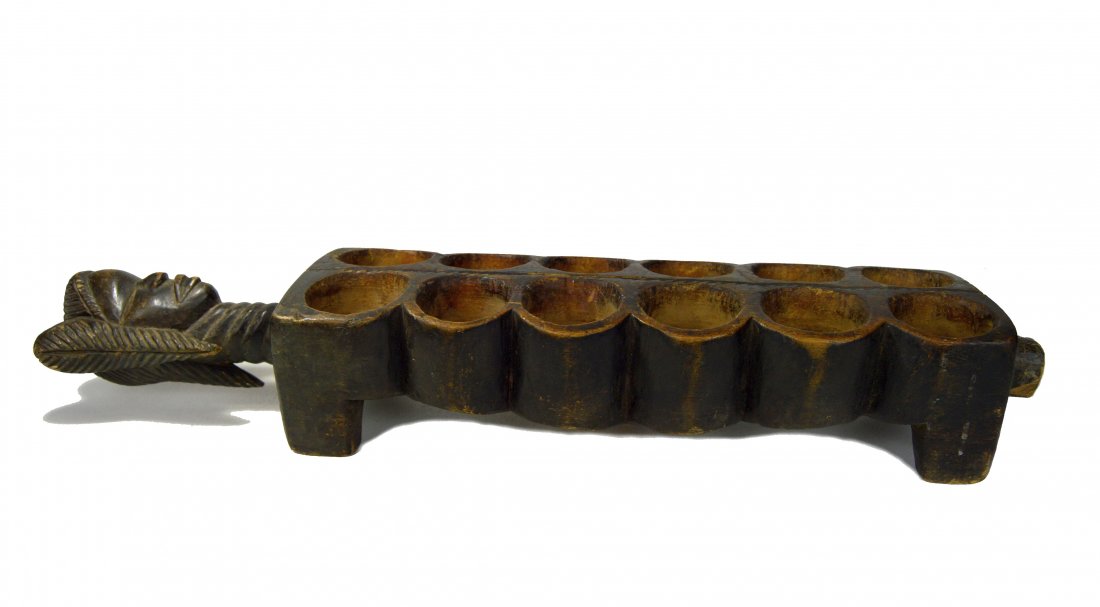 A FINE DAN MANKALA GAME BOARD, AFRICAN ART (1 of 7)