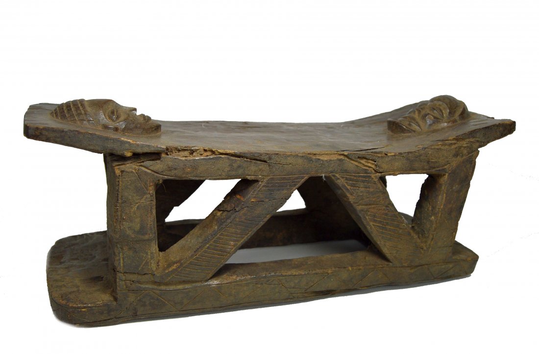A CHOKWE WOODEN BENCH WITH MASK FACES, AFRICAN ART (1 of 10)