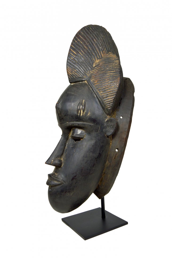 A Vintage Guro African Mask (1 of 6)