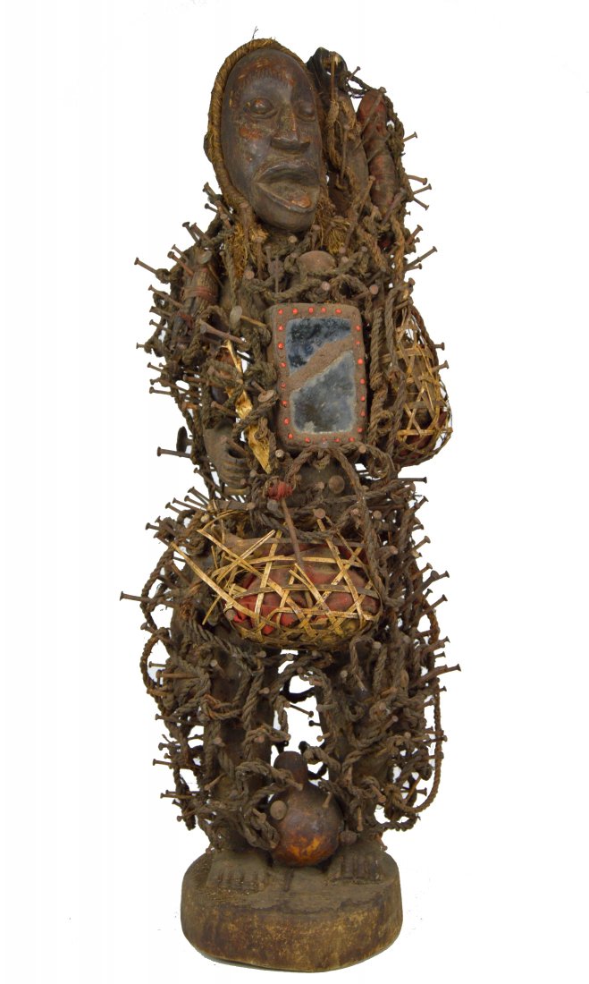 A Monumental N'konde N'kisi Nail fetish, African Art (1 of 7)