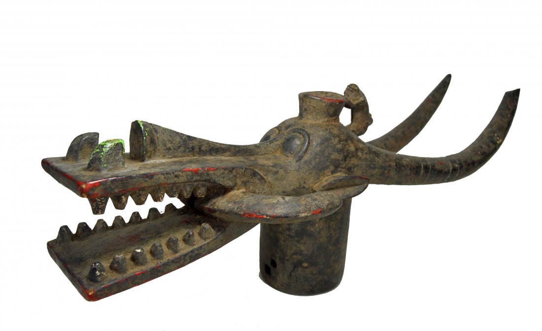 A Fine Senufo Firespitter with Chameleon Lizard (1 of 6)