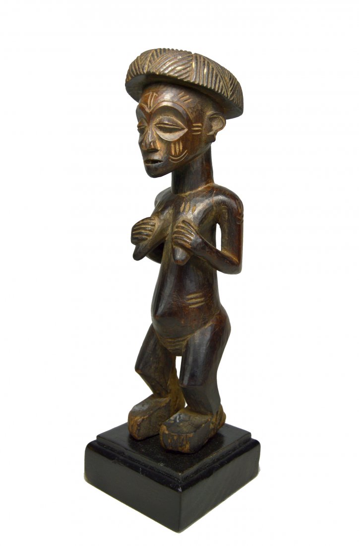 A Fine Chokwe Female Ancestor Sculpture, African Art (1 of 6)