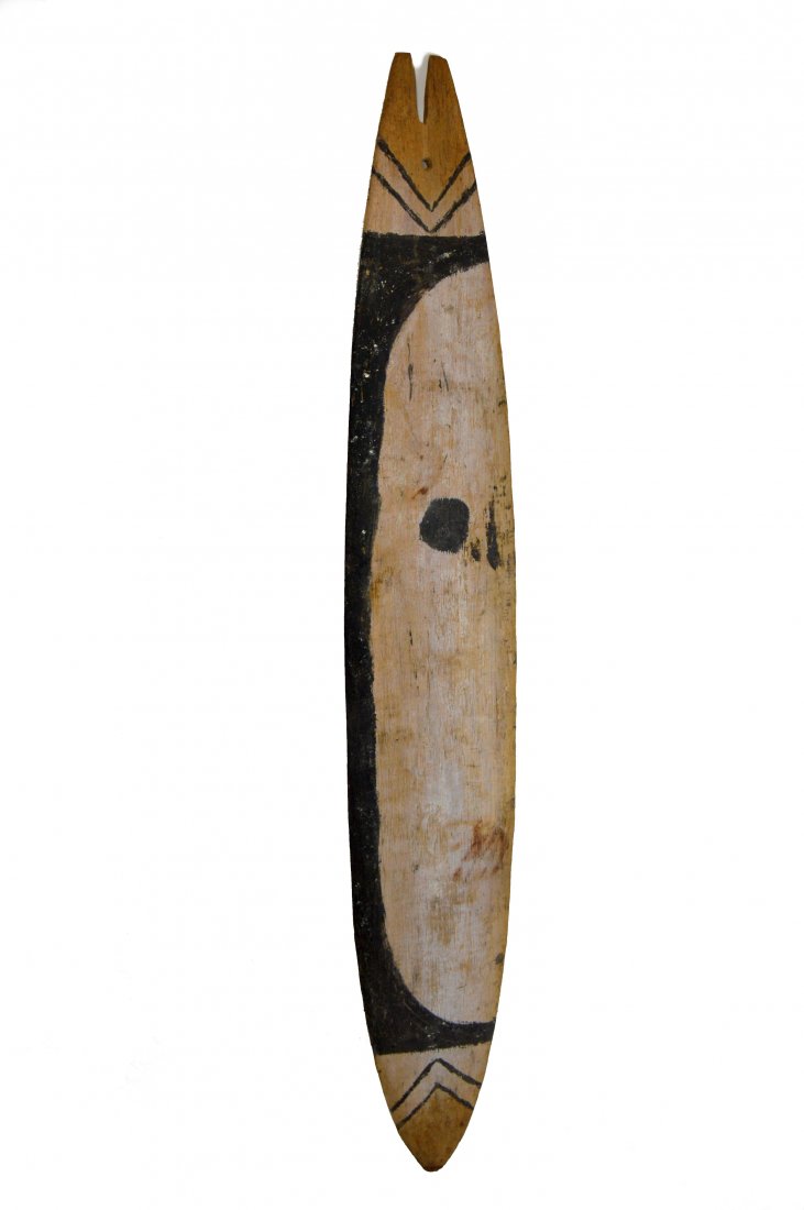 A Very Rare Old Amazon Indian Bullroarer (1 of 6)