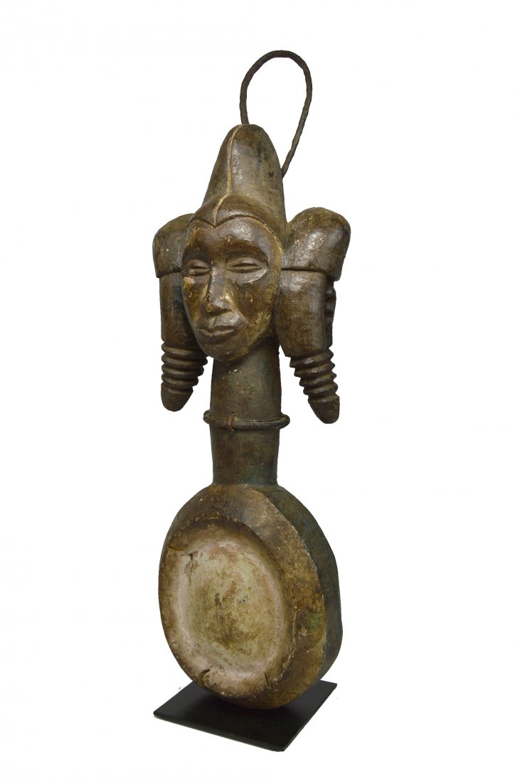 A Rare Igbo Chalk Spoon Divination Object (1 of 5)
