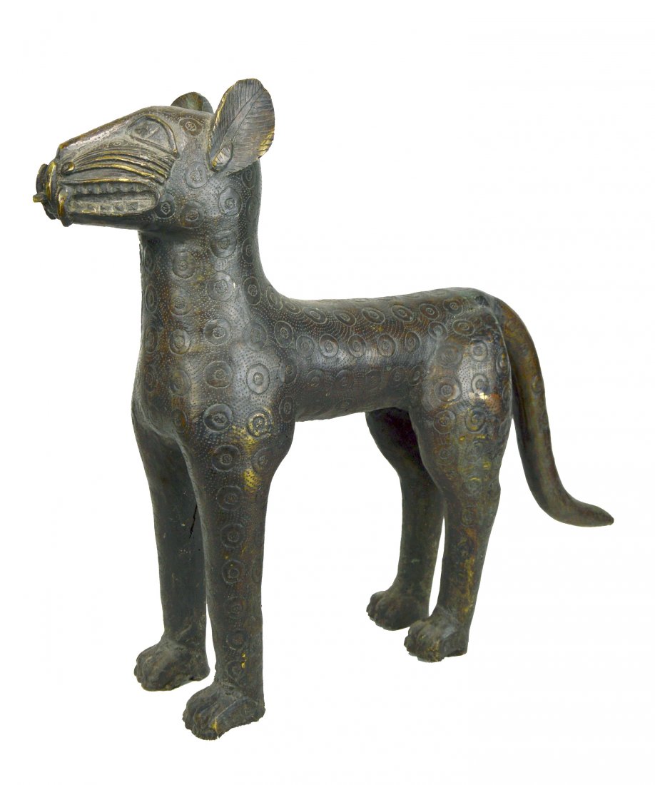 A Large Benin Bronze Leopard Sculpture, African Art (1 of 8)