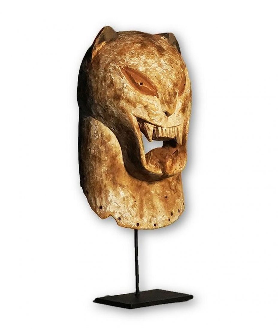 A Fierce Luba Feline African Mask, African Art (1 of 8)