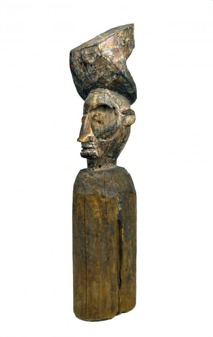 Incredibly Old Yaka ceremonial Post figure, African Art (1 of 8)