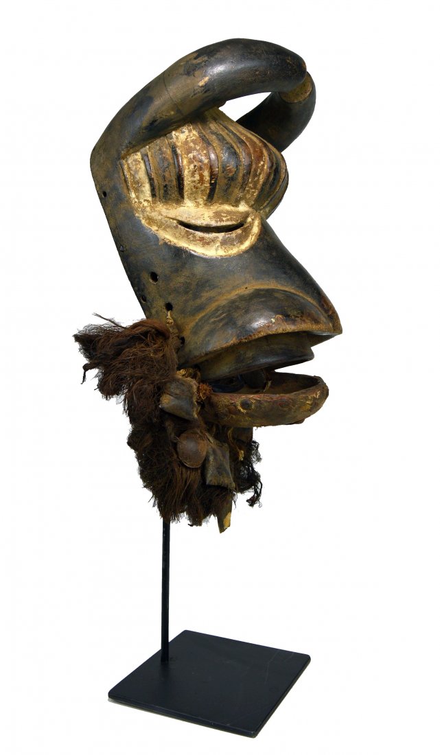 Fantastic Dan Guere mask with retractable Jaw and Horns (1 of 5)