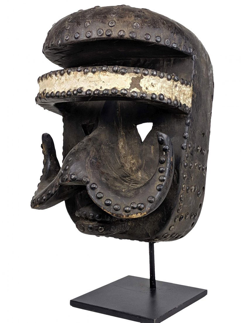 A Highly Stylized We peoples Mask, African Art (1 of 7)
