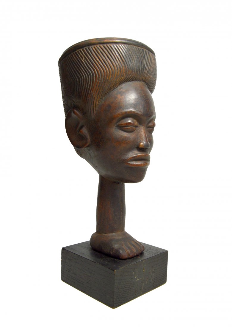 A Fine Kuba Cup on Single leg, African Art (1 of 6)