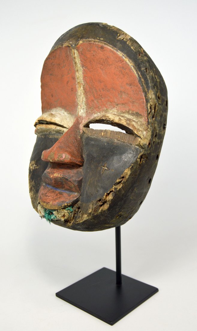 A Charming Dan Guere African Mask (1 of 9)