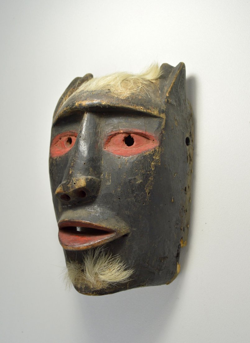 A Rare Chewa African Mask (1 of 6)