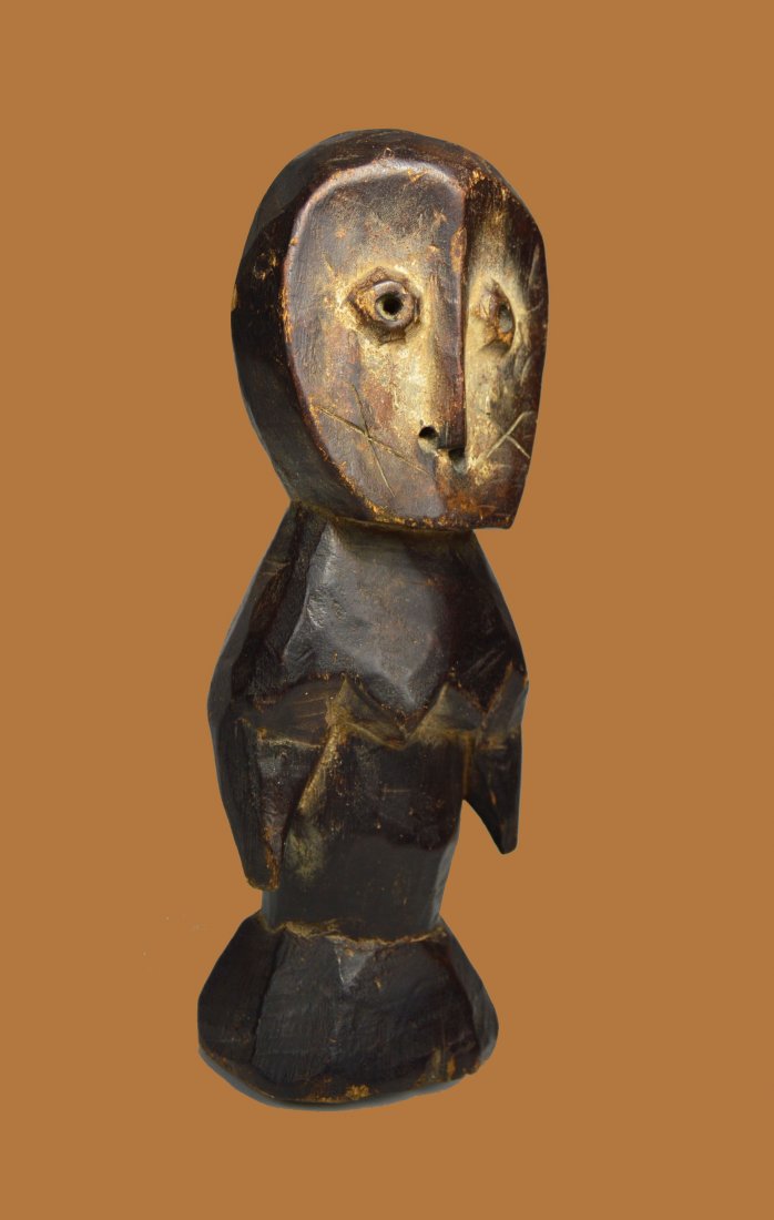 Charming Old Lega Shrine idol Ex Lippel Gallery 1976 (1 of 7)