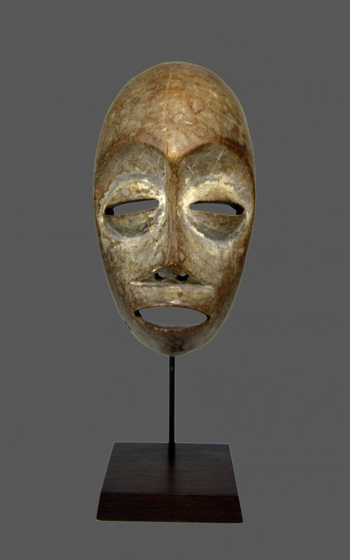 Rare Hardwood Lega mask Ex Levitt Collection, NY (1 of 8)