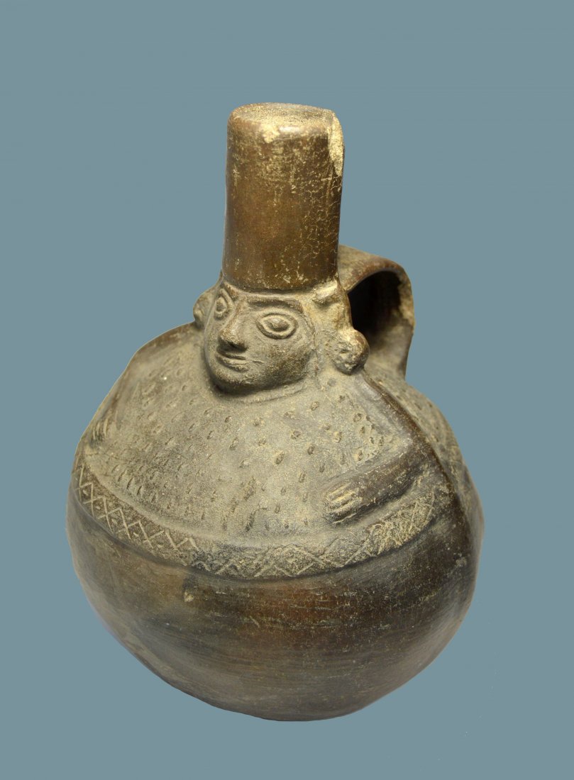 Rare Ancient Chimu vessel 600-900 Years Old (1 of 6)