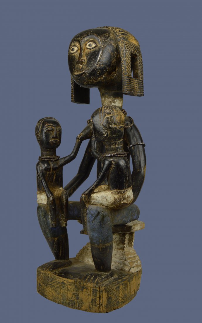 Large Kulongo Maternity Sculpture, African Art (1 of 8)