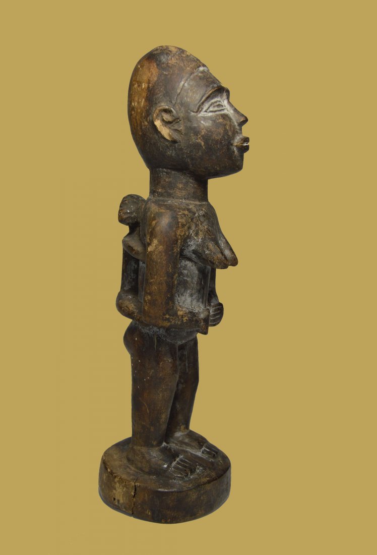 A Fine Old Bakongo Maternity sculpture, African Art (1 of 1)
