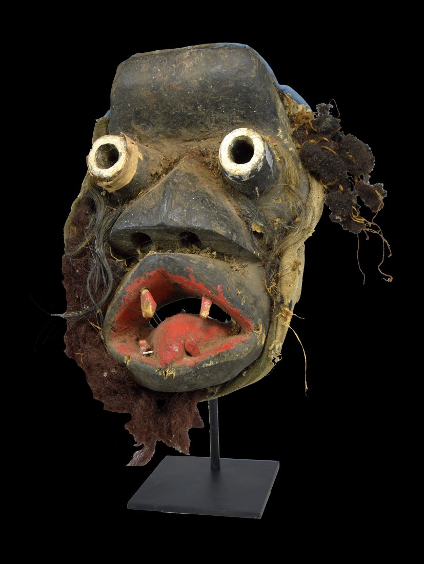 A Guere-Wobe war mask (1 of 5)