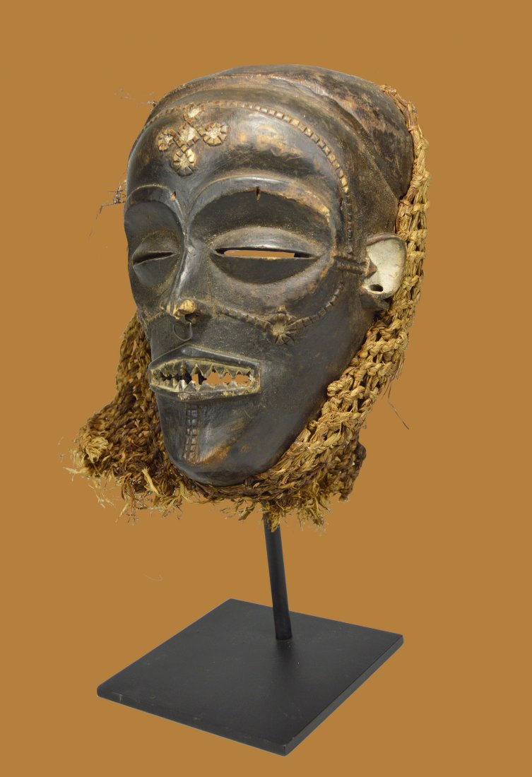 Fine Old Chokwe Pwo African Mask Ex Levitt Collection (1 of 1)