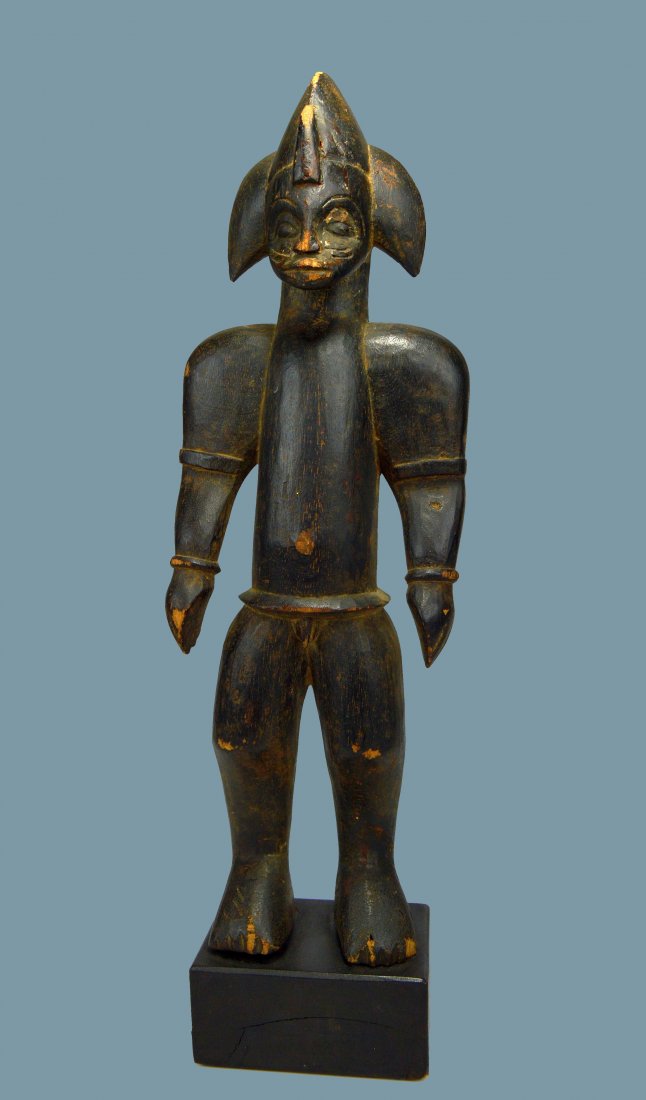 A Fine Old Senufo Male Sculpture Ex Dr Healy Collection (1 of 8)