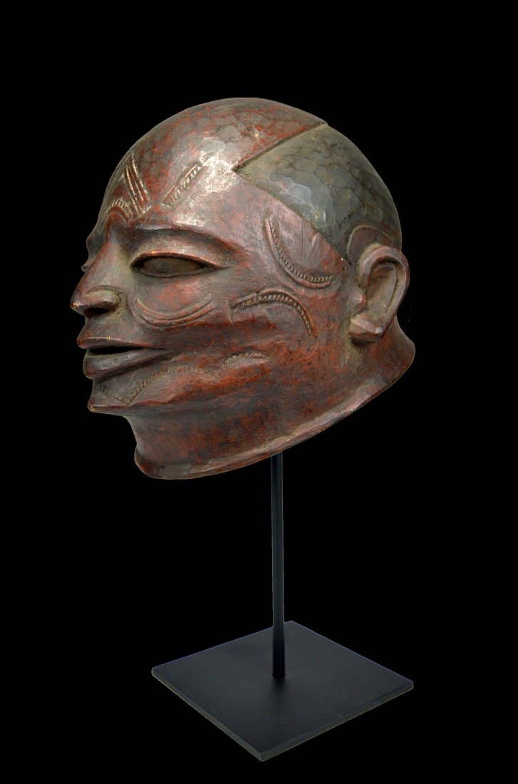 A Makonde Lipiko Initation Helmet mask Ex Bordogna Coll (1 of 7)