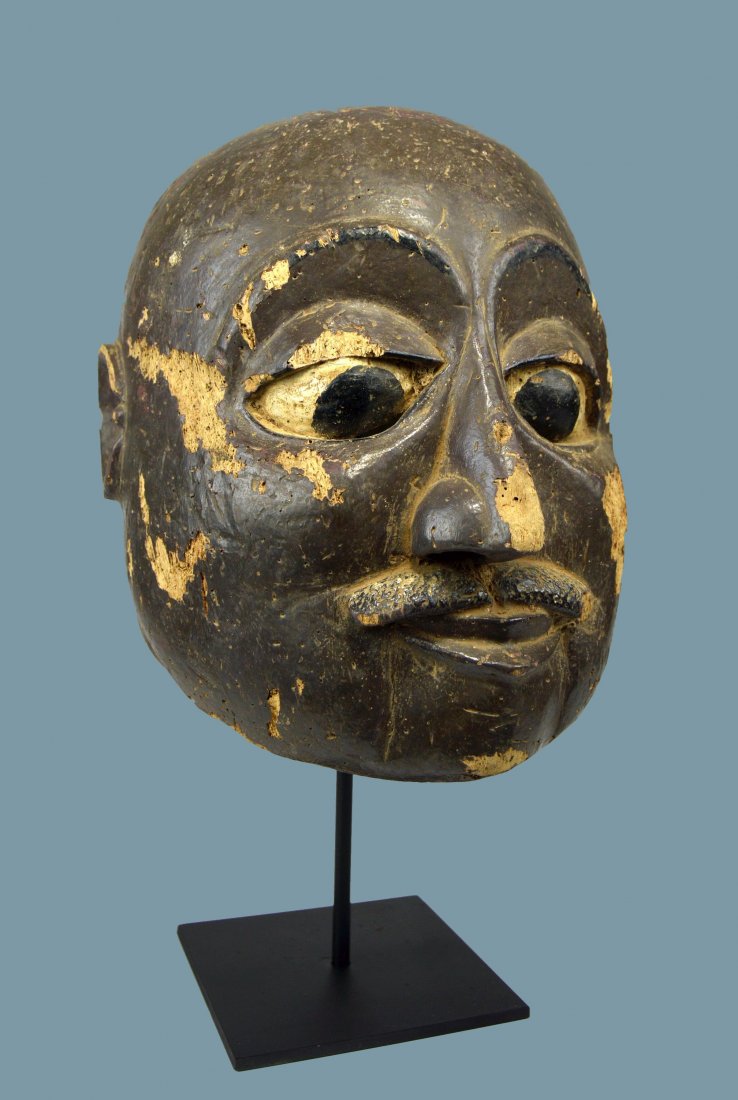 A Rare Old Tiv Kwagh Hir Festival helmet Mask (1 of 9)