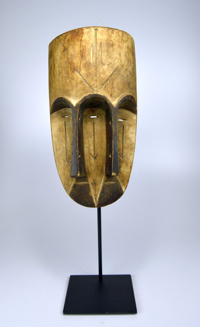 Fang Style N'gil mask with Two Faces (1 of 7)