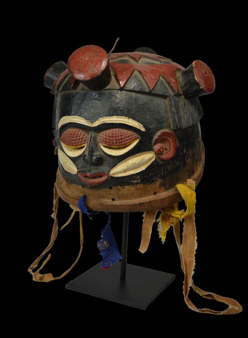 A Superb Old Igala Helmet Mask Ex Levitt Collection (1 of 12)