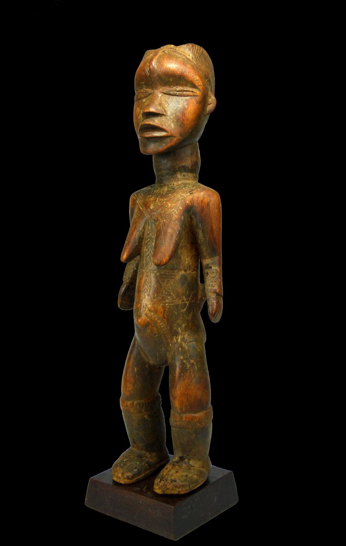 A Rare Old Dan maternity sculpture, Mother & Child (1 of 9)