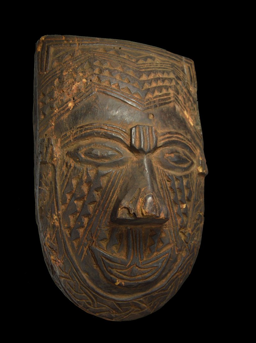 Old Kuba Tukula Powder Ex Leonard Kahan Gallery (1 of 7)