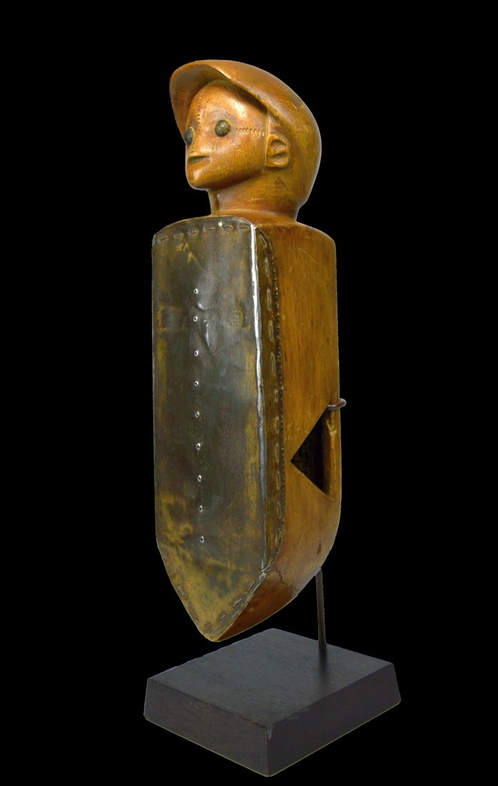 A Rare Fang Ngombi Harp Body with Sister Of God Face (1 of 11)