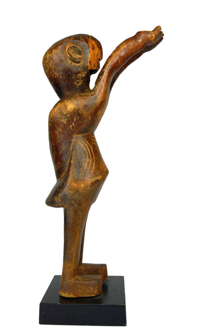 A Very Rare Pare Ancestor in Prayer shrine figure (1 of 11)