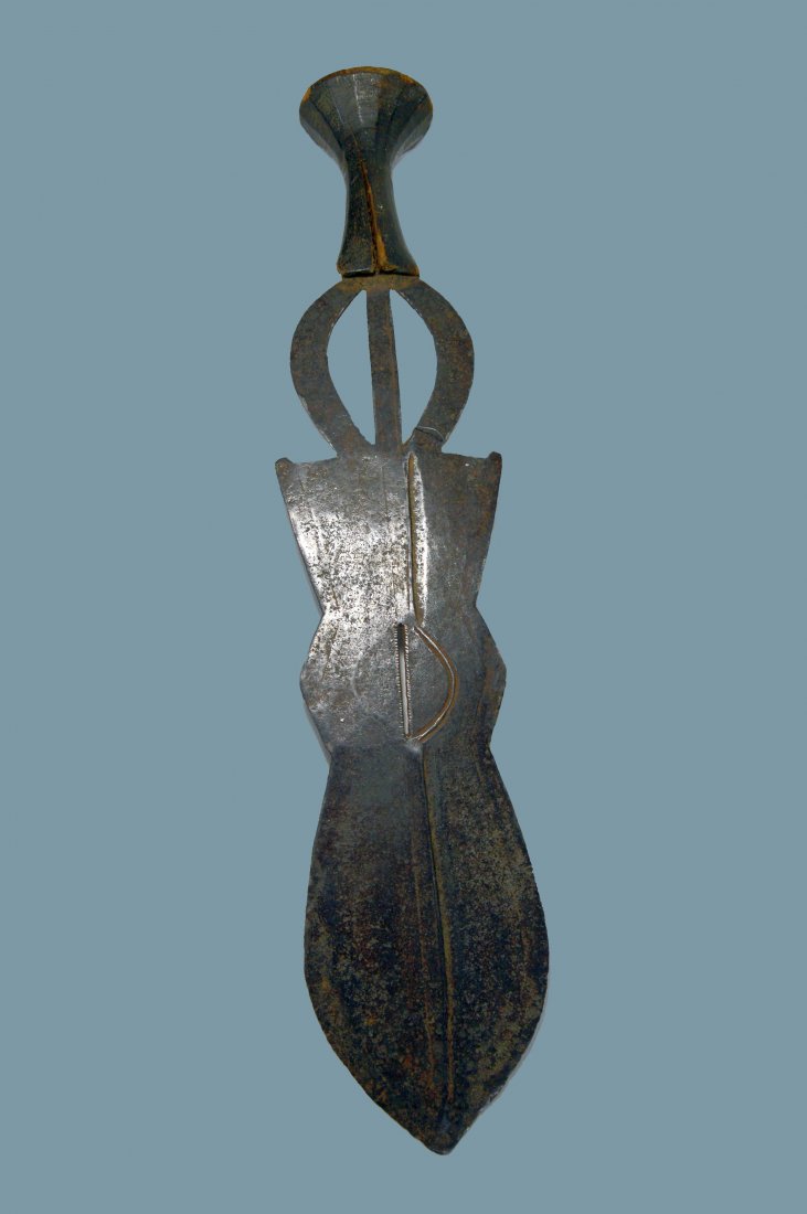 A Fine Old Ngala Poto Sword, African Arms (1 of 5)