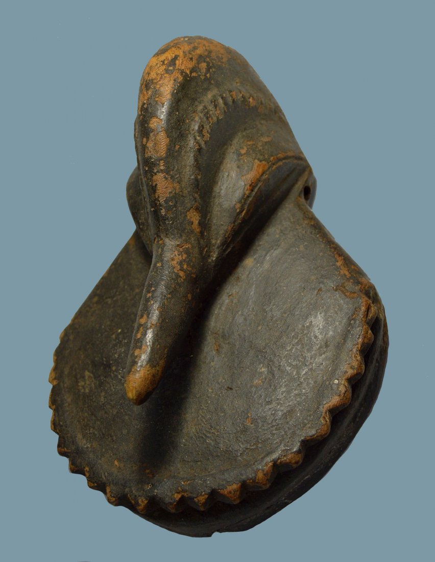 A Very Rare Old Hemba Soko Muto Monkey Mask (1 of 9)