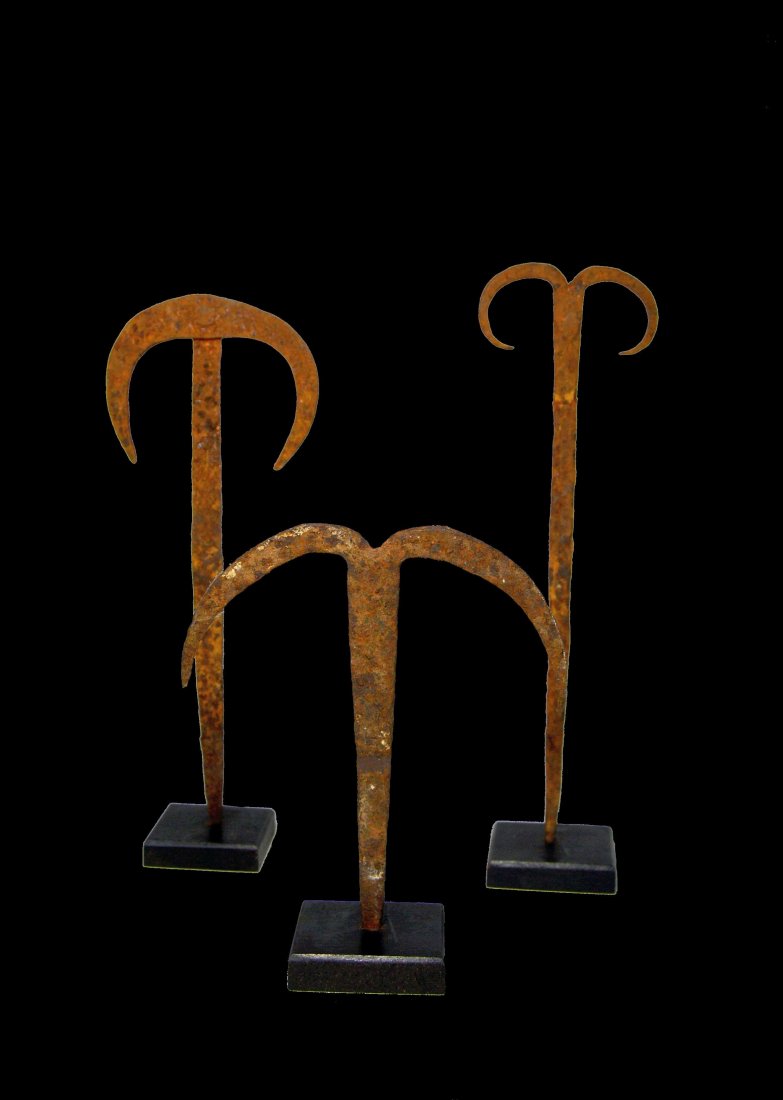 Three Iron Axe Blades of Hevioso Voodoo God of Thunder (1 of 5)