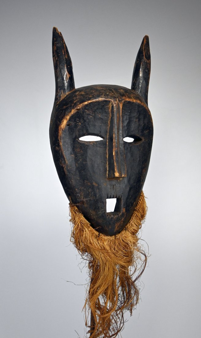 A Lega Kayamba Horned Mask Ex Grayson Gallery, Ex Wyman (1 of 9)