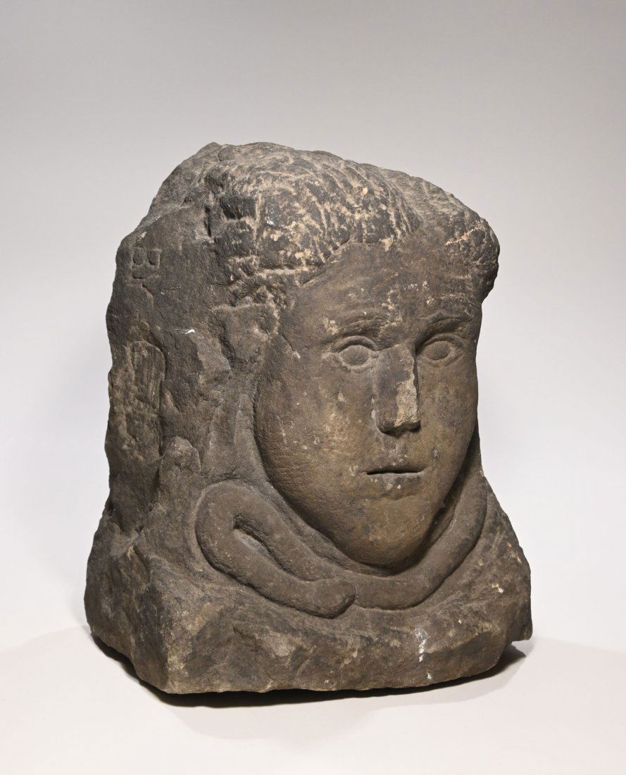 Large Heavy Early American Memorial Stone sculpture (1 of 6)