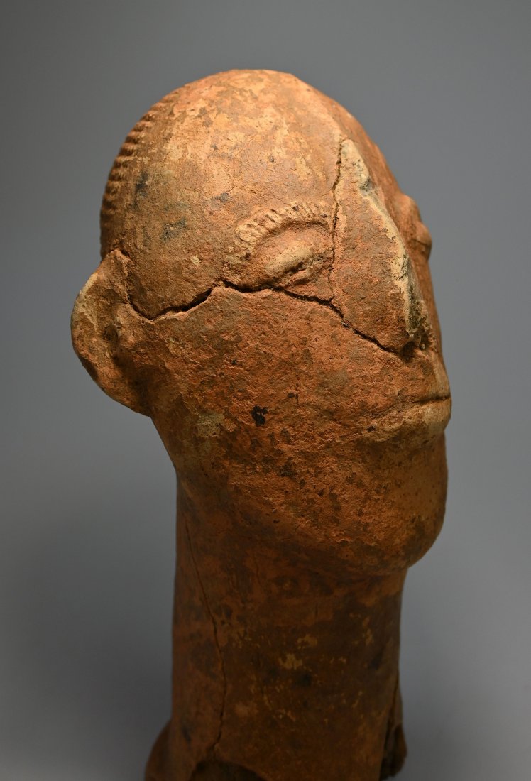 Serene Ancient Bura Relic 300-100 AD (1 of 9)