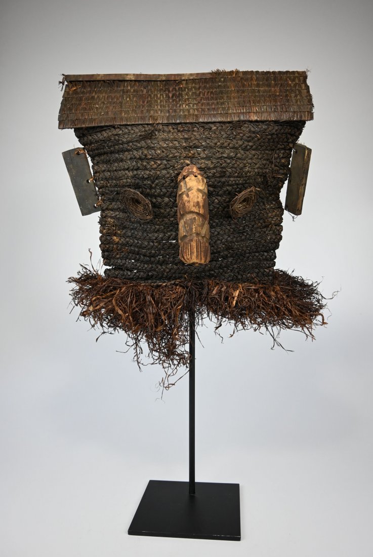 A Rare Binji Fiber Mask Ex Jean Pierre Hallet (1 of 6)