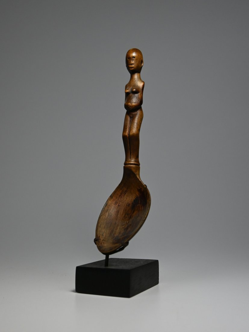 Fine Old Ifugao Spoon Ex Jan Baum, Los Angeles 1988 (1 of 9)